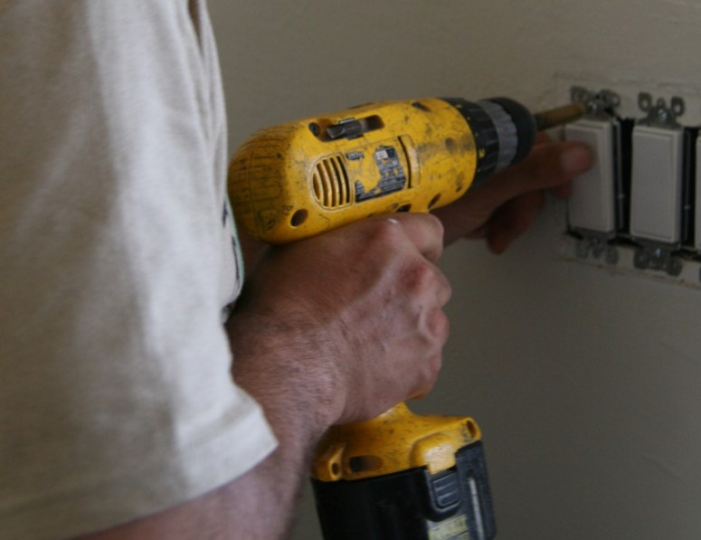 Hands, Working Construction 11